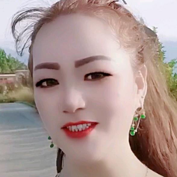 张新玲