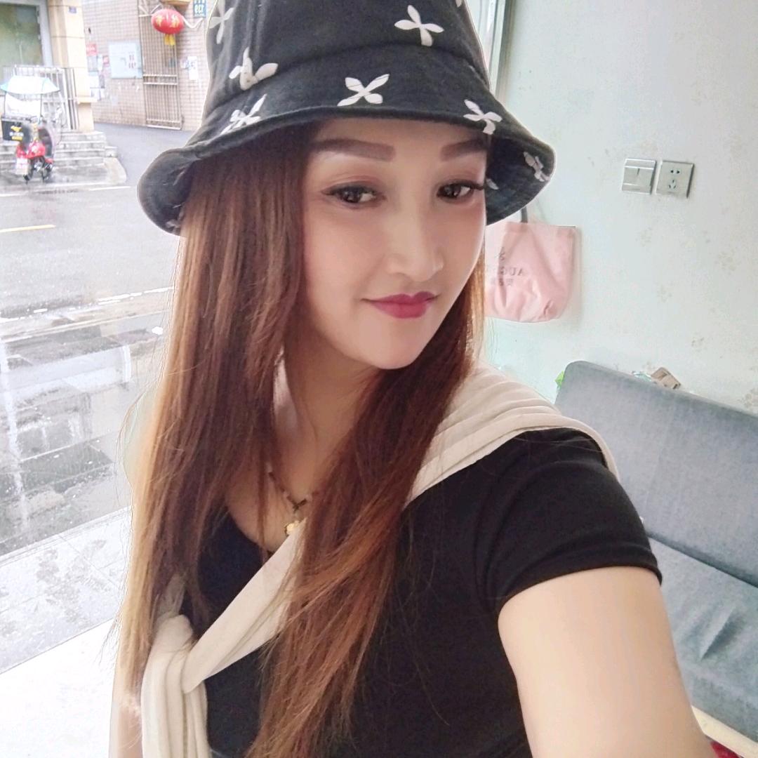 生活难也得过，命苦也得活。