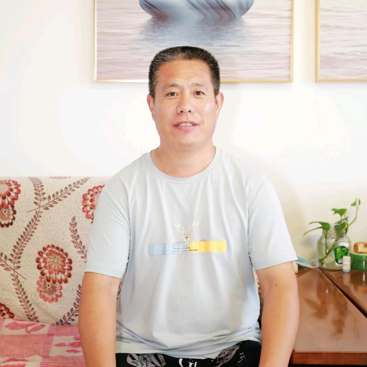 一年之季在于春