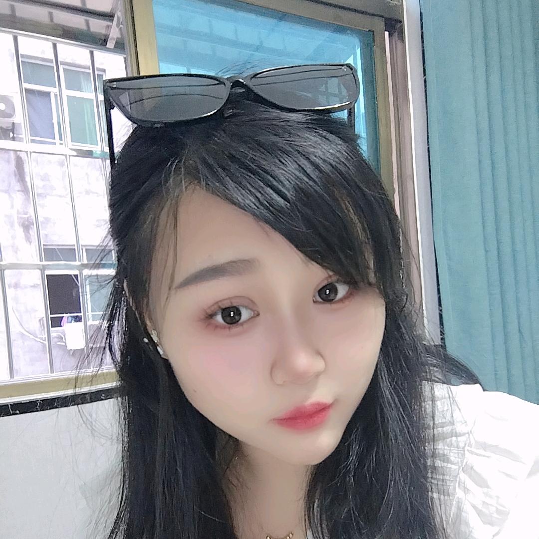 云云吖～
