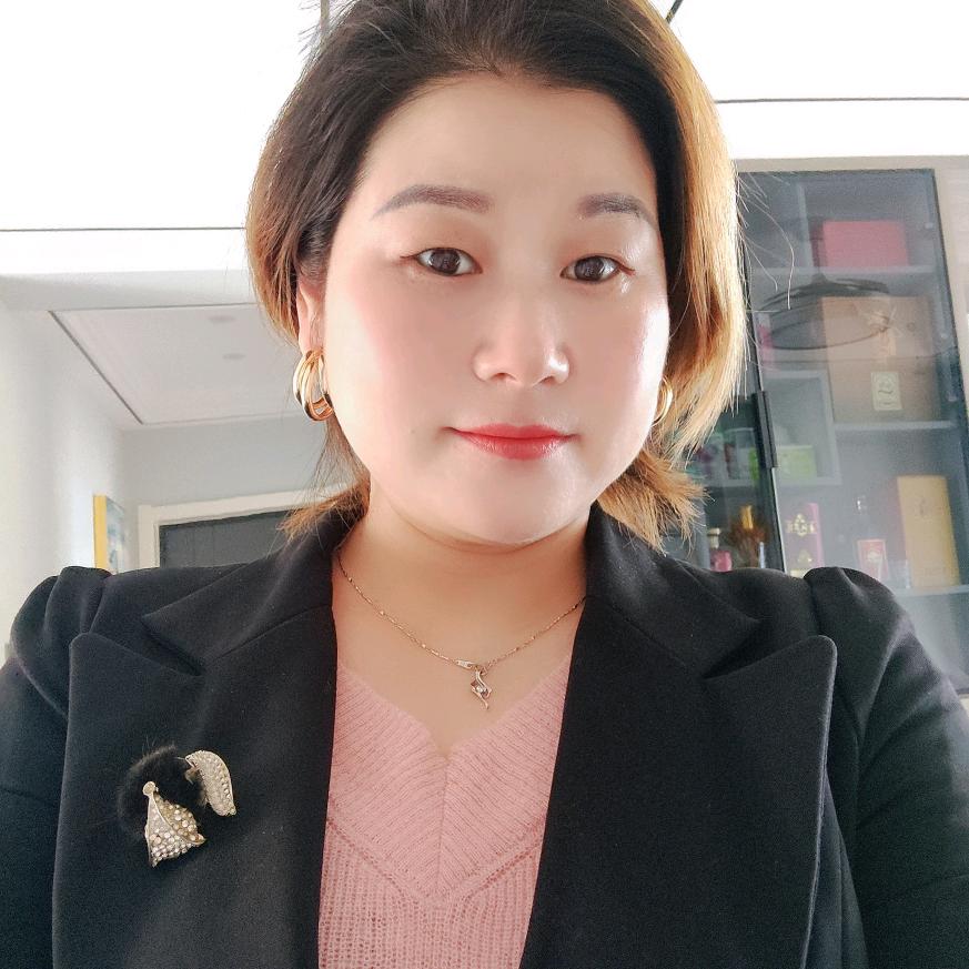 李侠