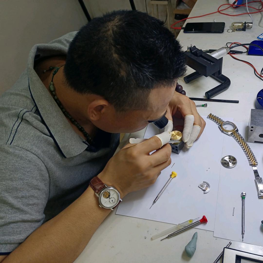 茶陵名表维修（谭师傅）