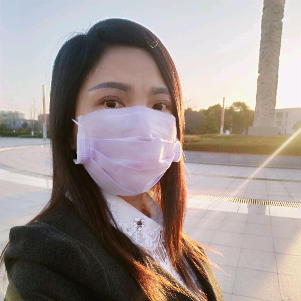芹姐🦋