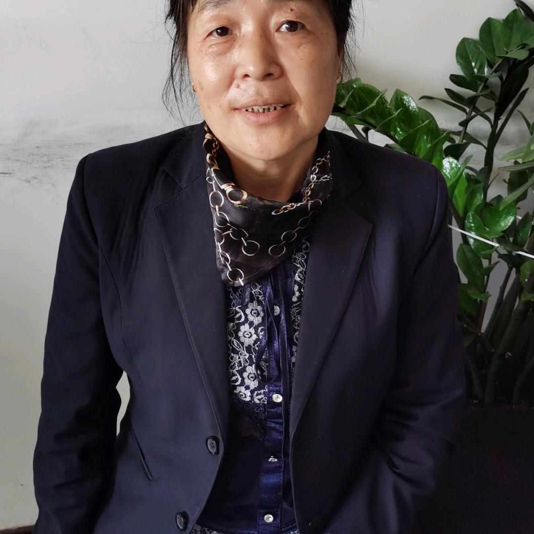 秦雯