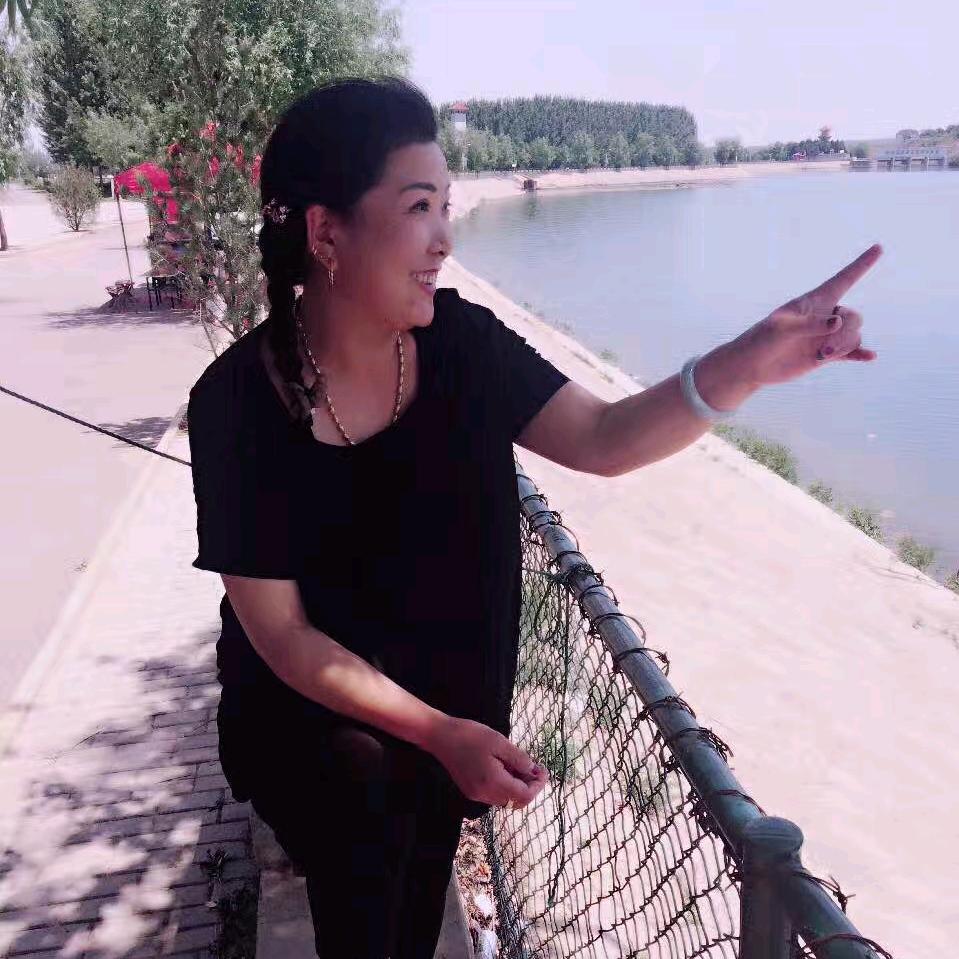 皮蛋奶奶