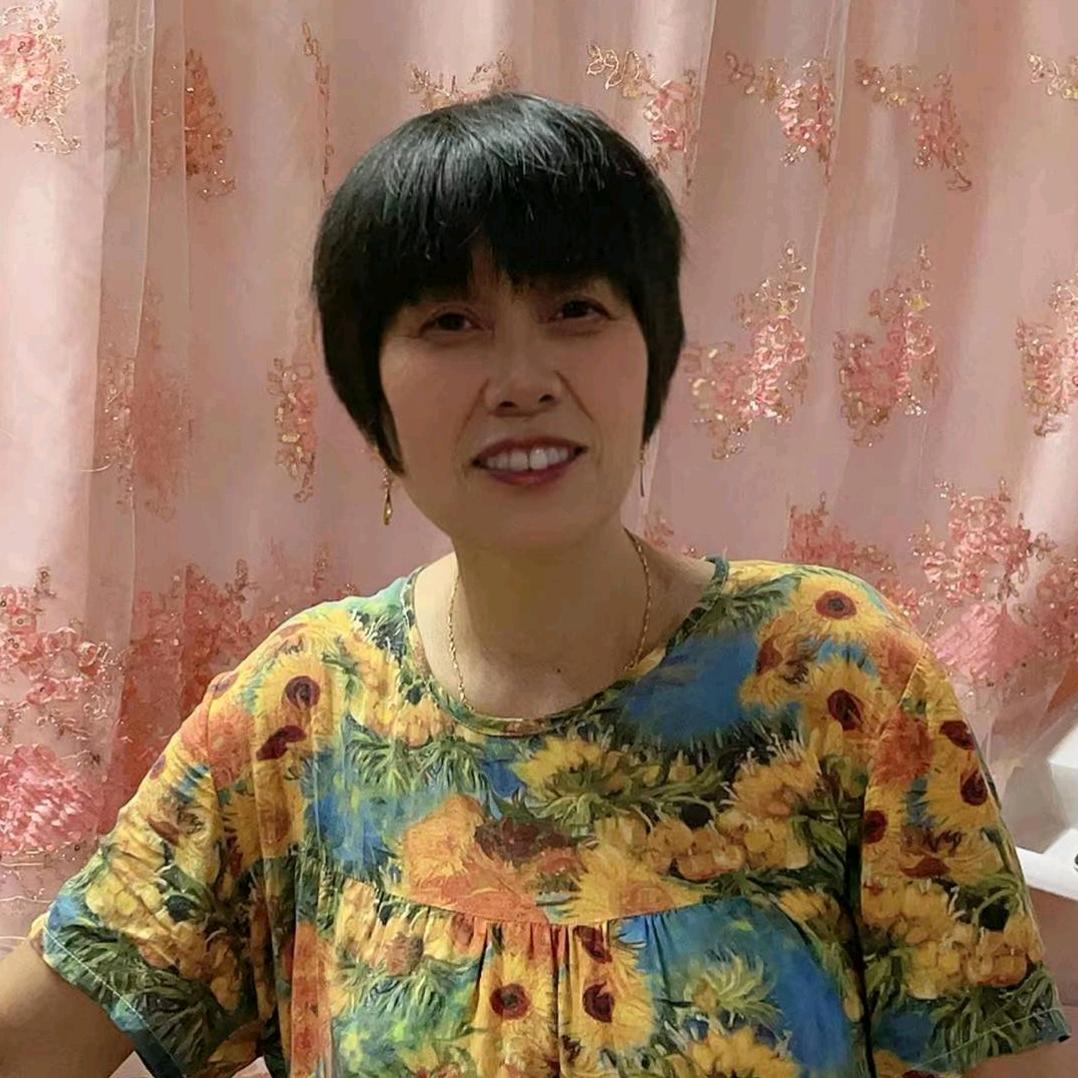 开心奶奶。
