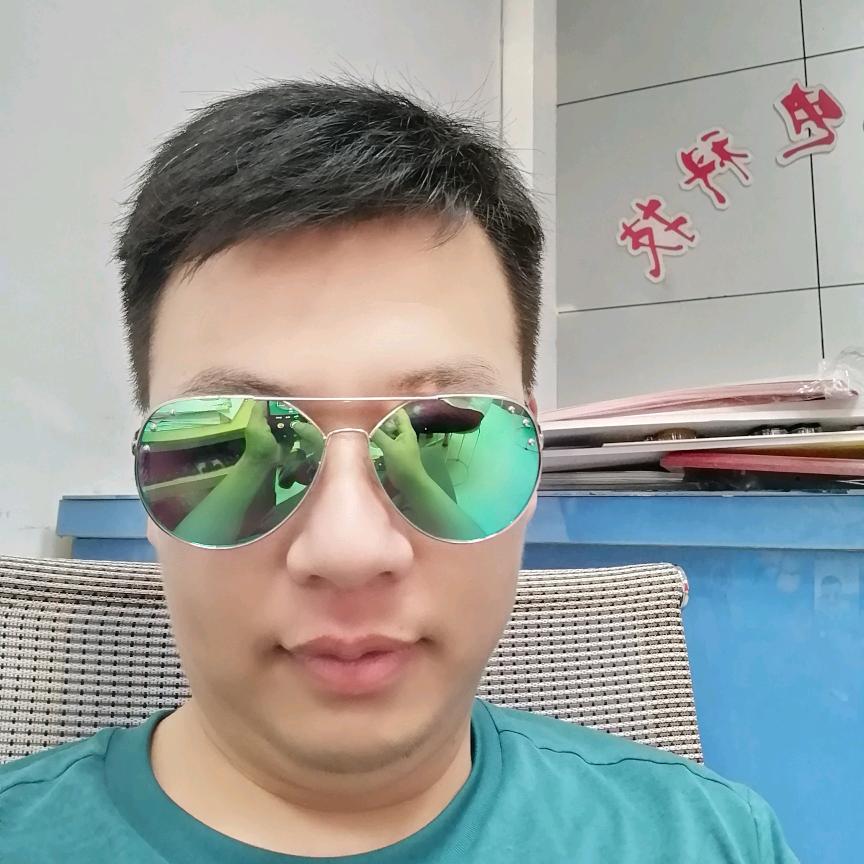 娄底广告人彭