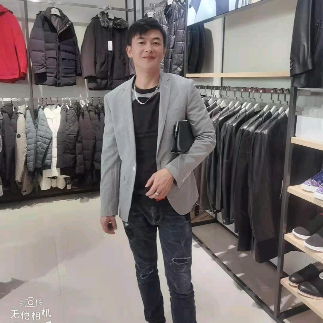 苗苗🎤🎼🎼🎼