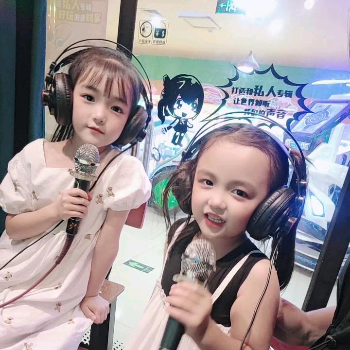@青丝坊小曼_