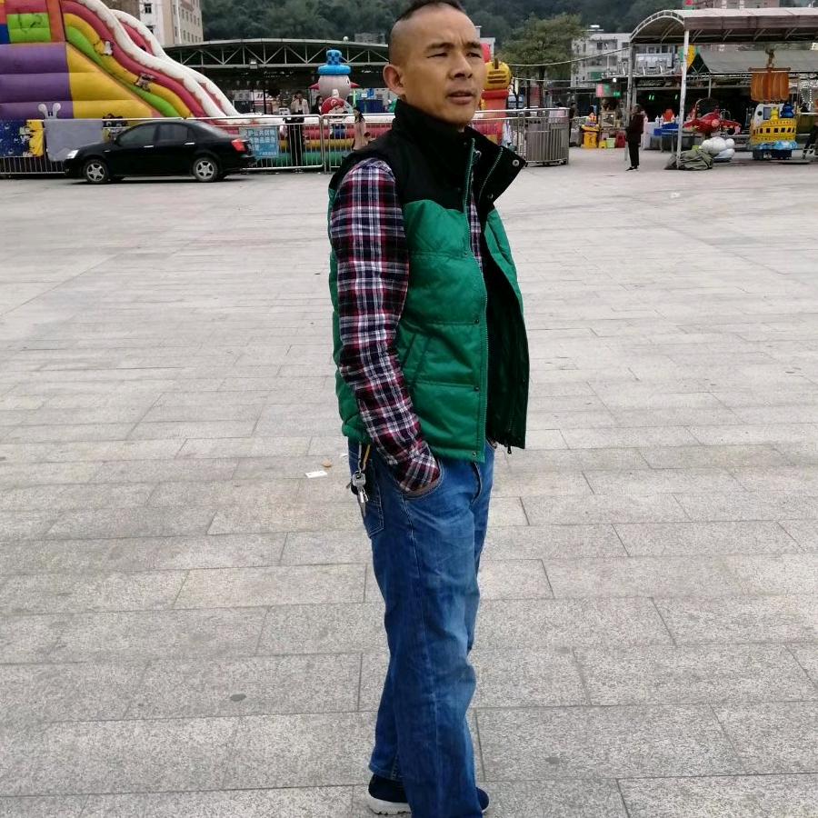 唐植勇装卸叉车司机