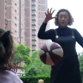 彩彩