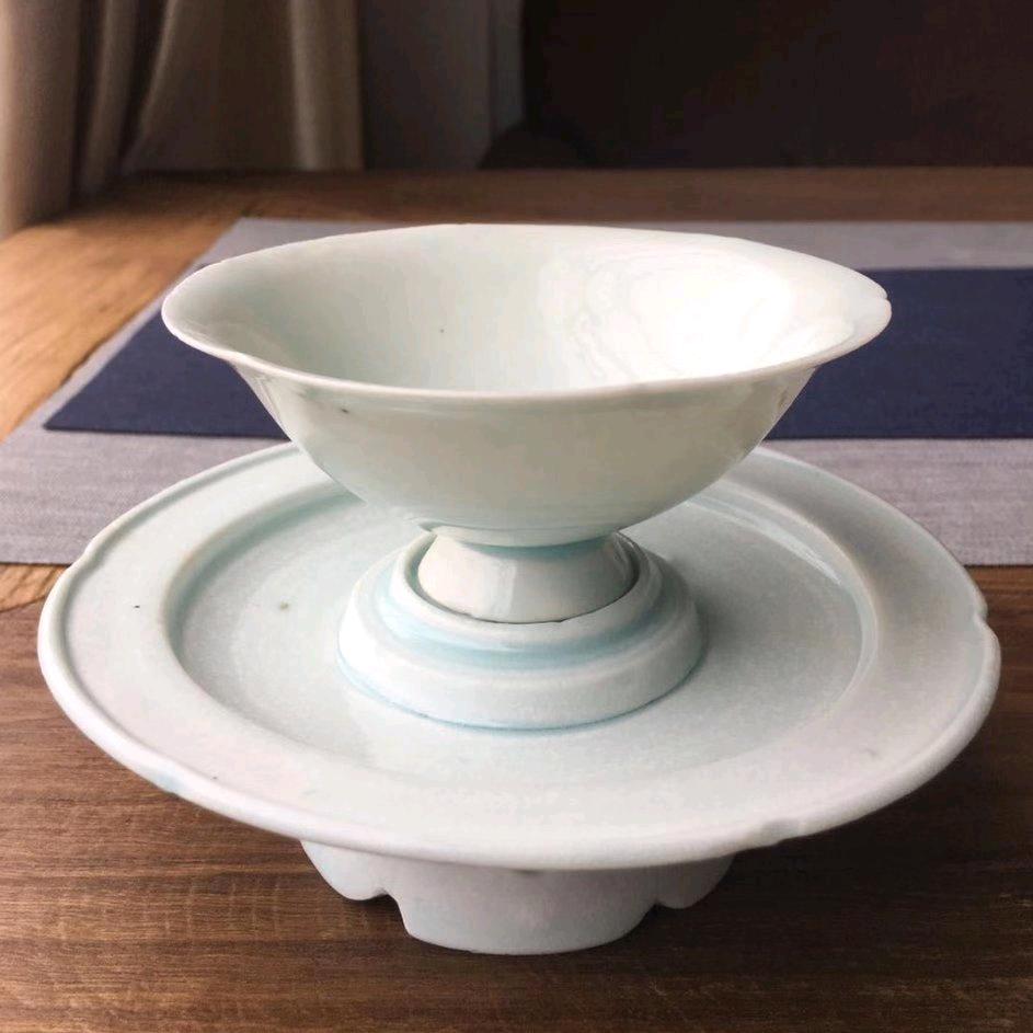 搬砖工(明清瓷器))