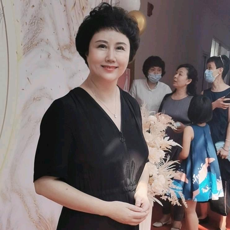 爱美咱华姐