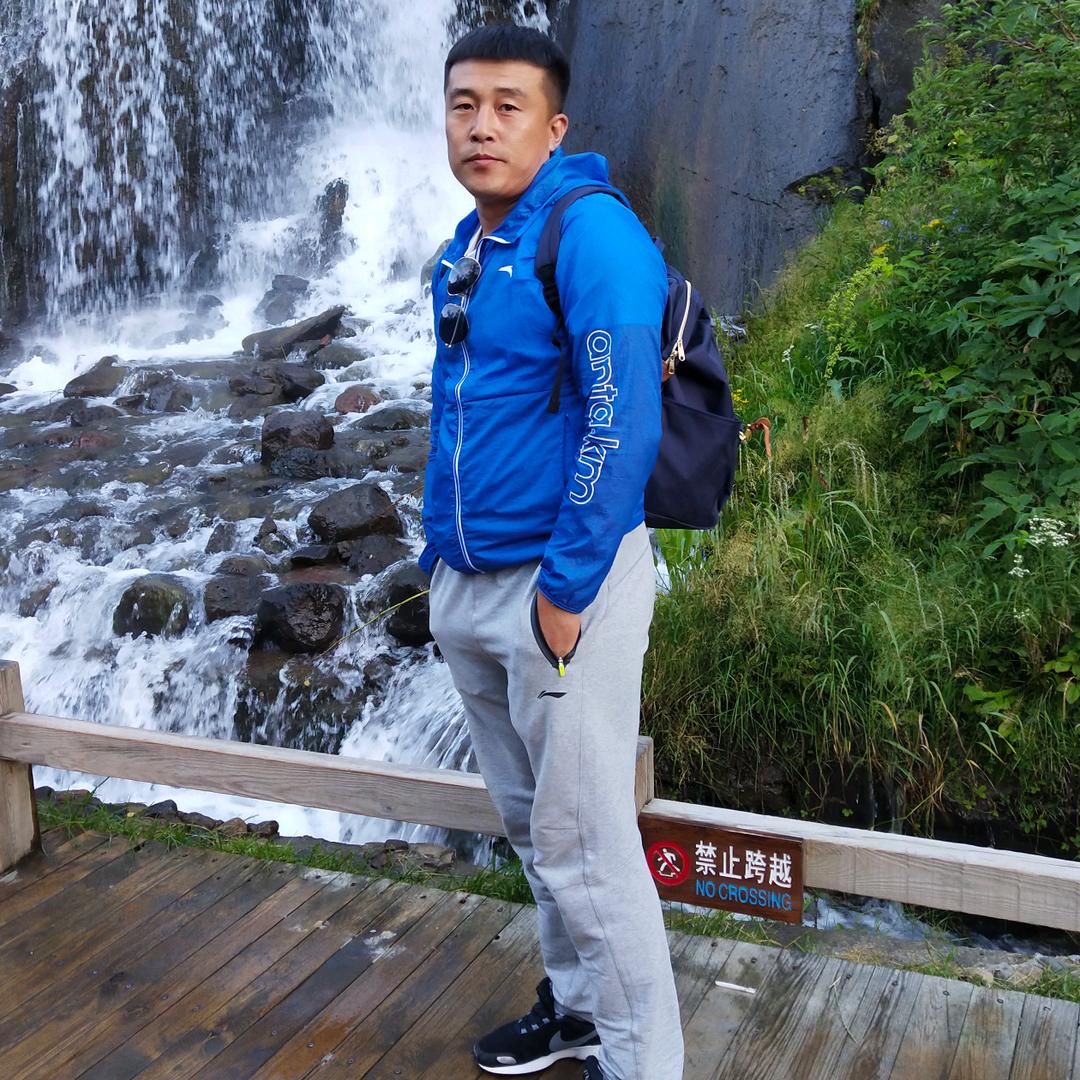 体校教练许