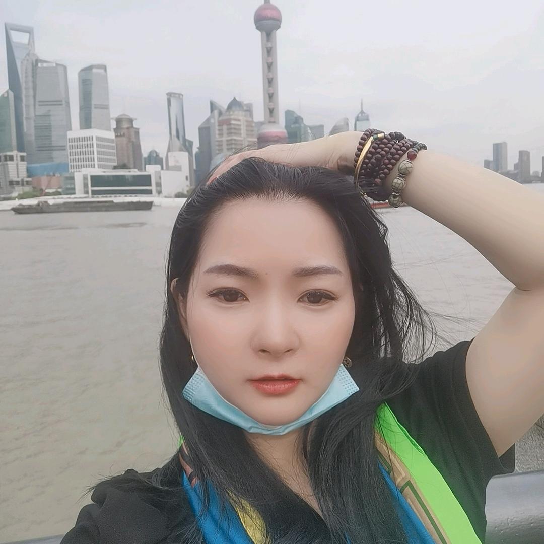 默默