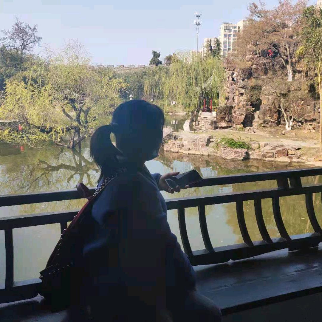 静 心