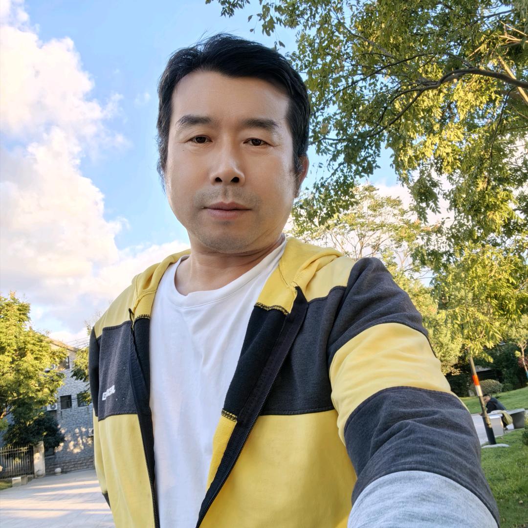 龙龙（ 晚上 8:10.首播）