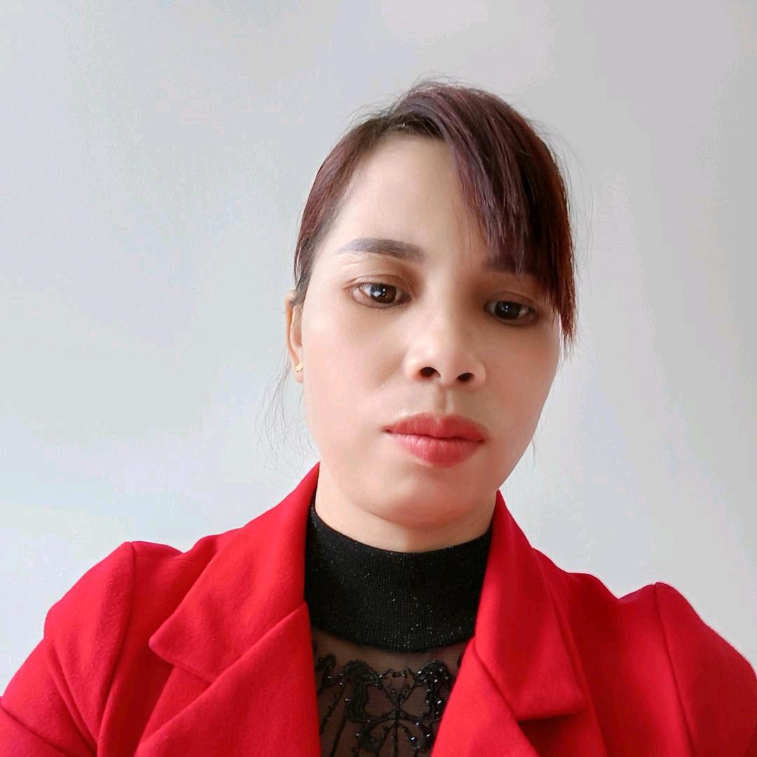 专业套袋的小韦