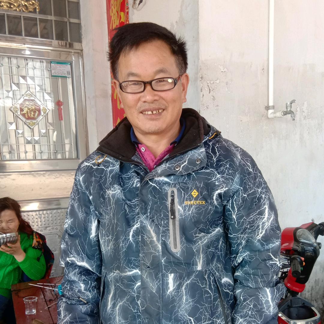李仁国