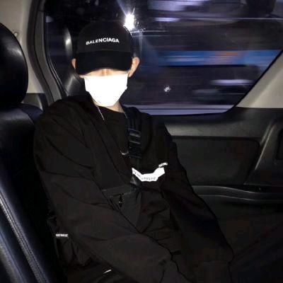 @伶俜