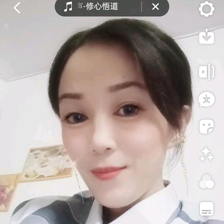 吆吆 （0：）