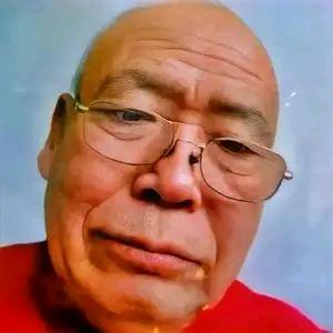 老王笑谭