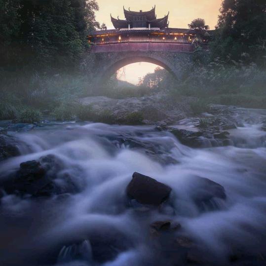 齐记板面王甏肉干饭