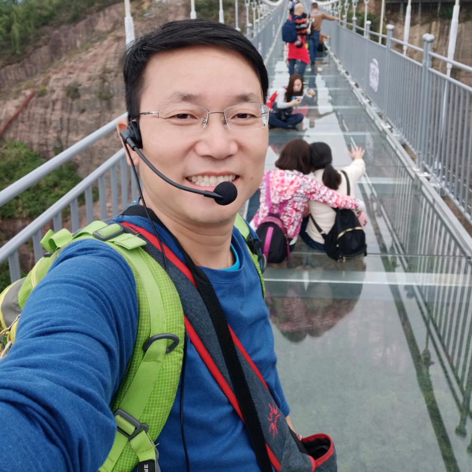 光辉 （中国旅行社，瑞昌运动协会，志愿者