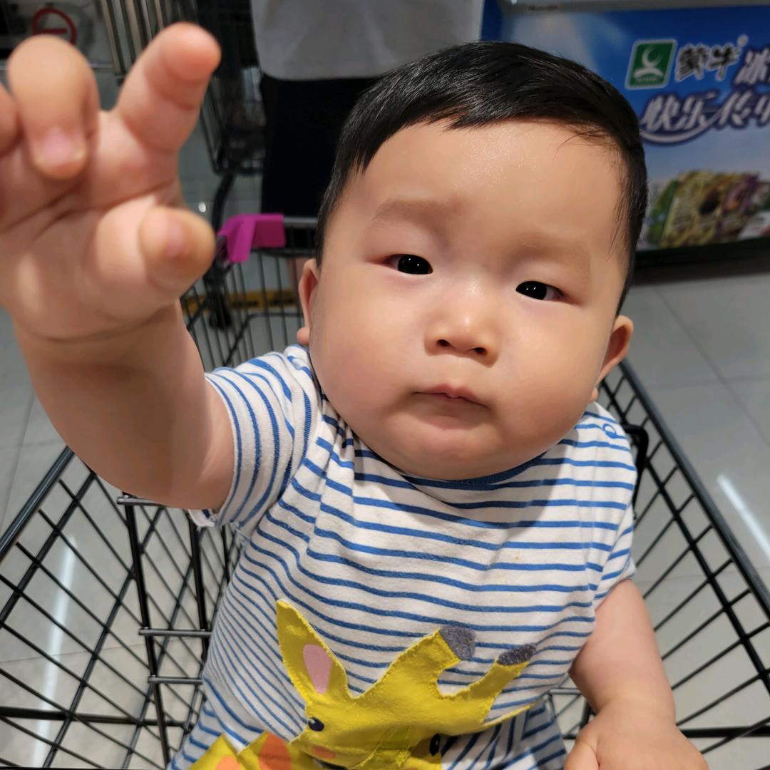 左嬢镶鲜烧牛肉面官方号