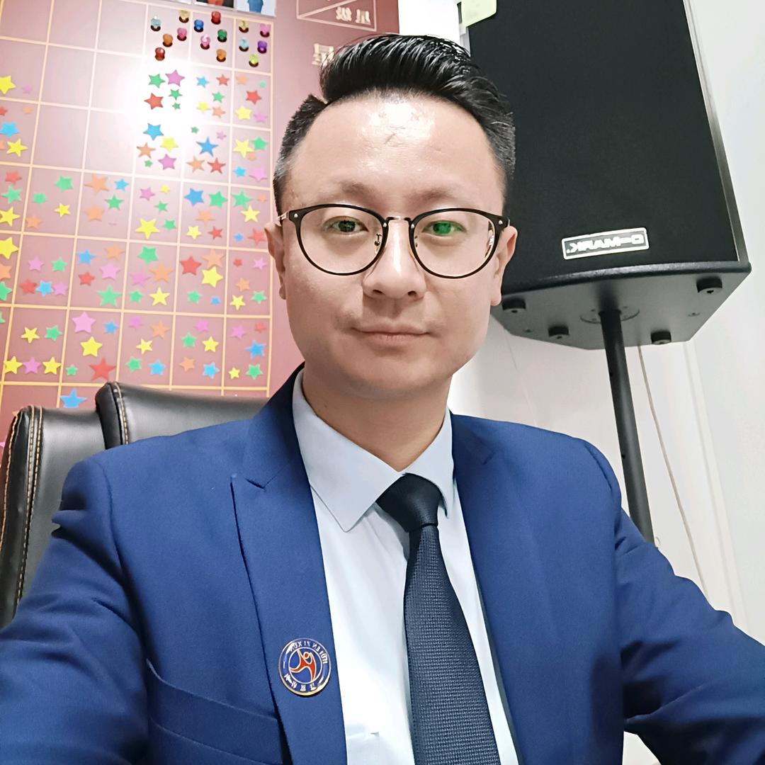 贺老师专注汽服咨询