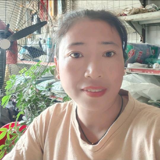 张玉芬
