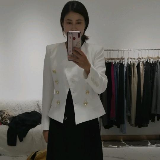 铭德学生公寓的李老师呀