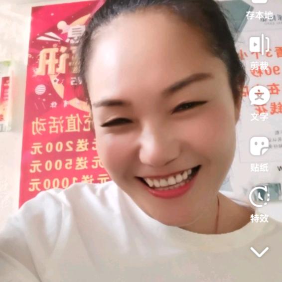村里姑娘叫小芳8013