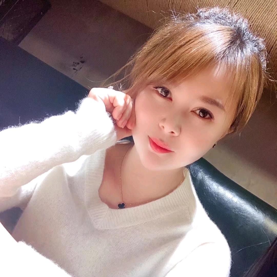 陈镜伊