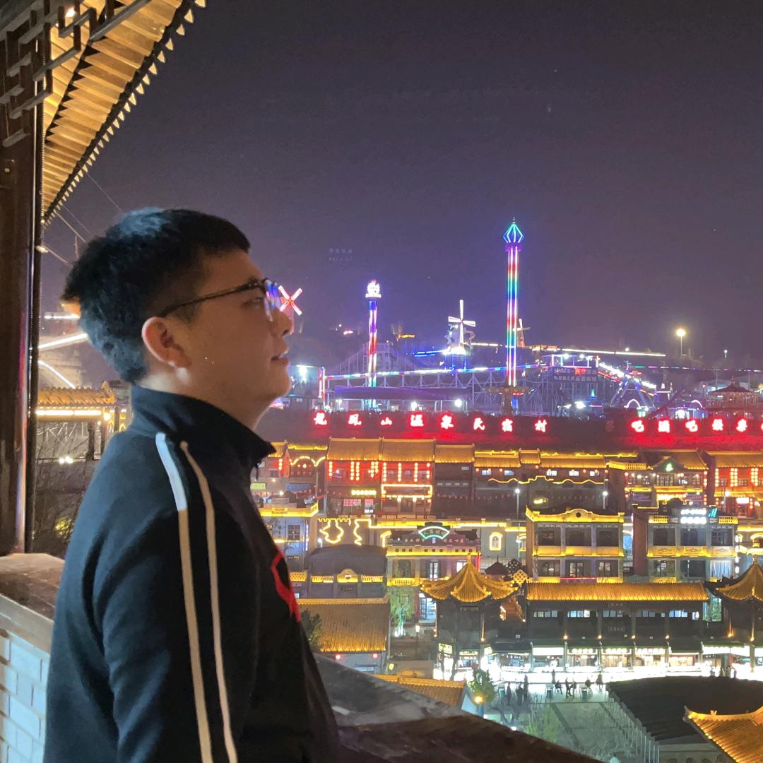 何总今天没喝酒🍺