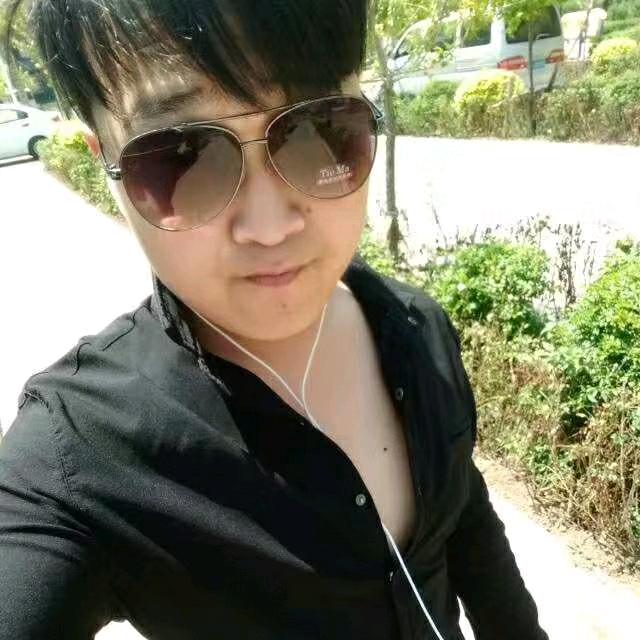 刘佳