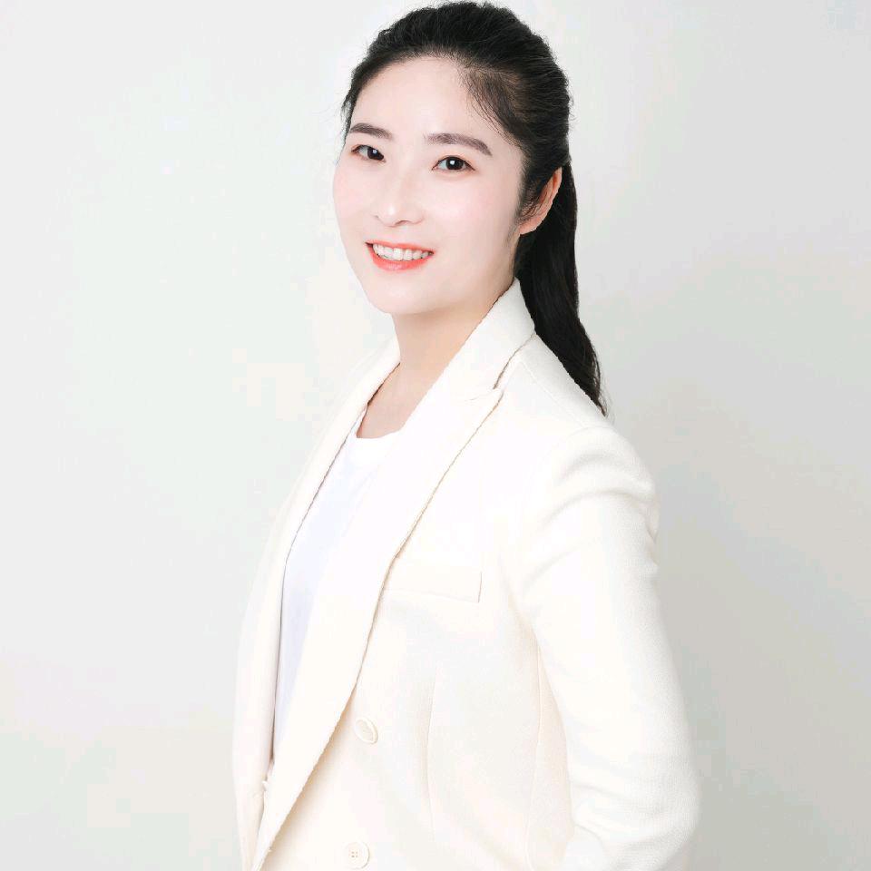 云朵托育陈园长