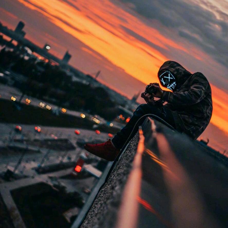 7Lx.