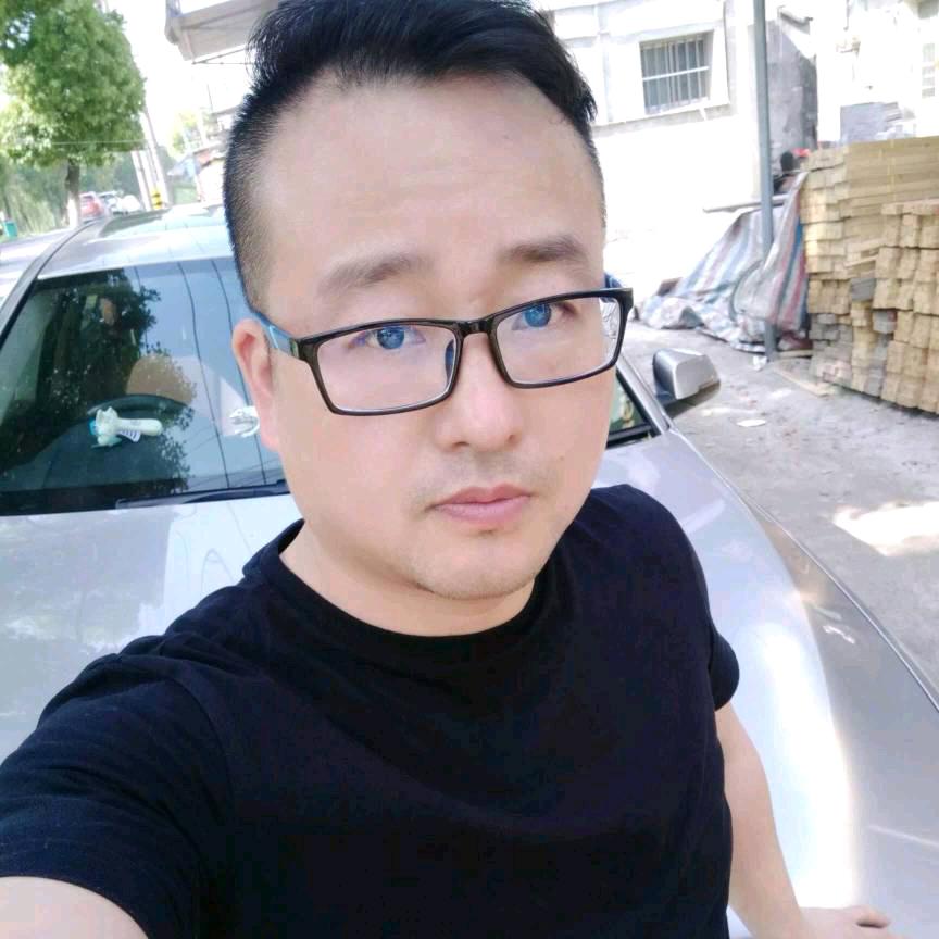 龙哥爱运动