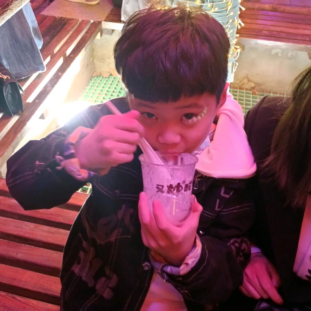 @彬