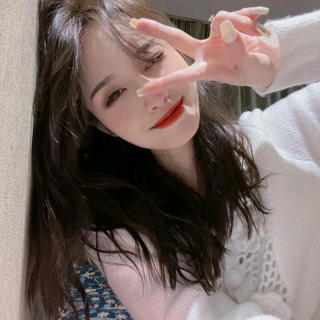 时光旧巷的少女🍊🍡🍒🎈🌼