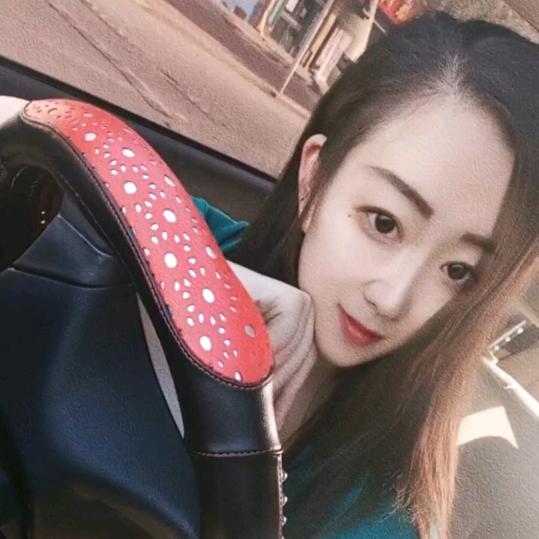 阿静（红河芥末鸡，麻辣龙虾）