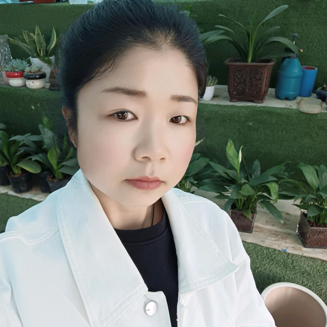 碧玉含香