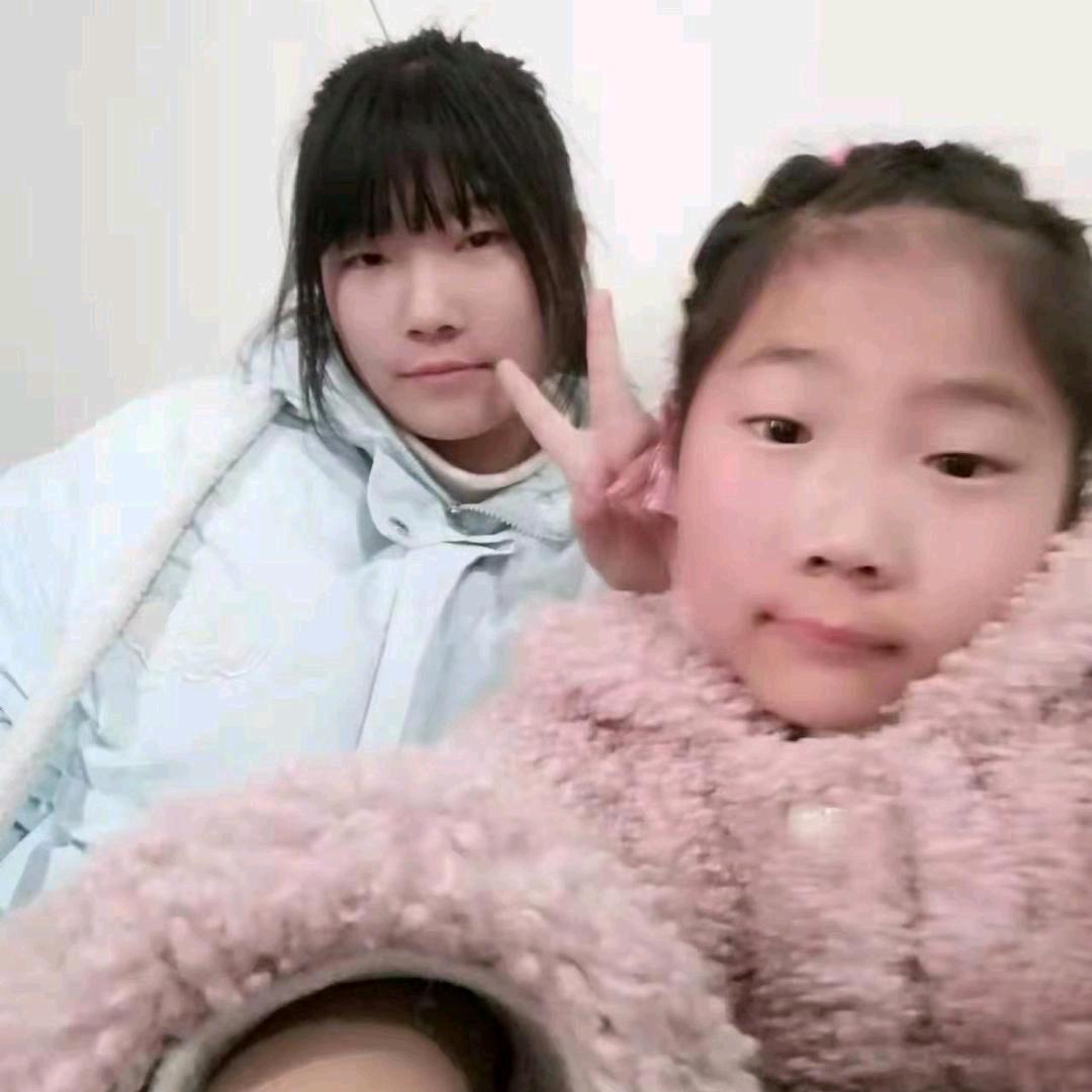 现在土得掉渣傻妞