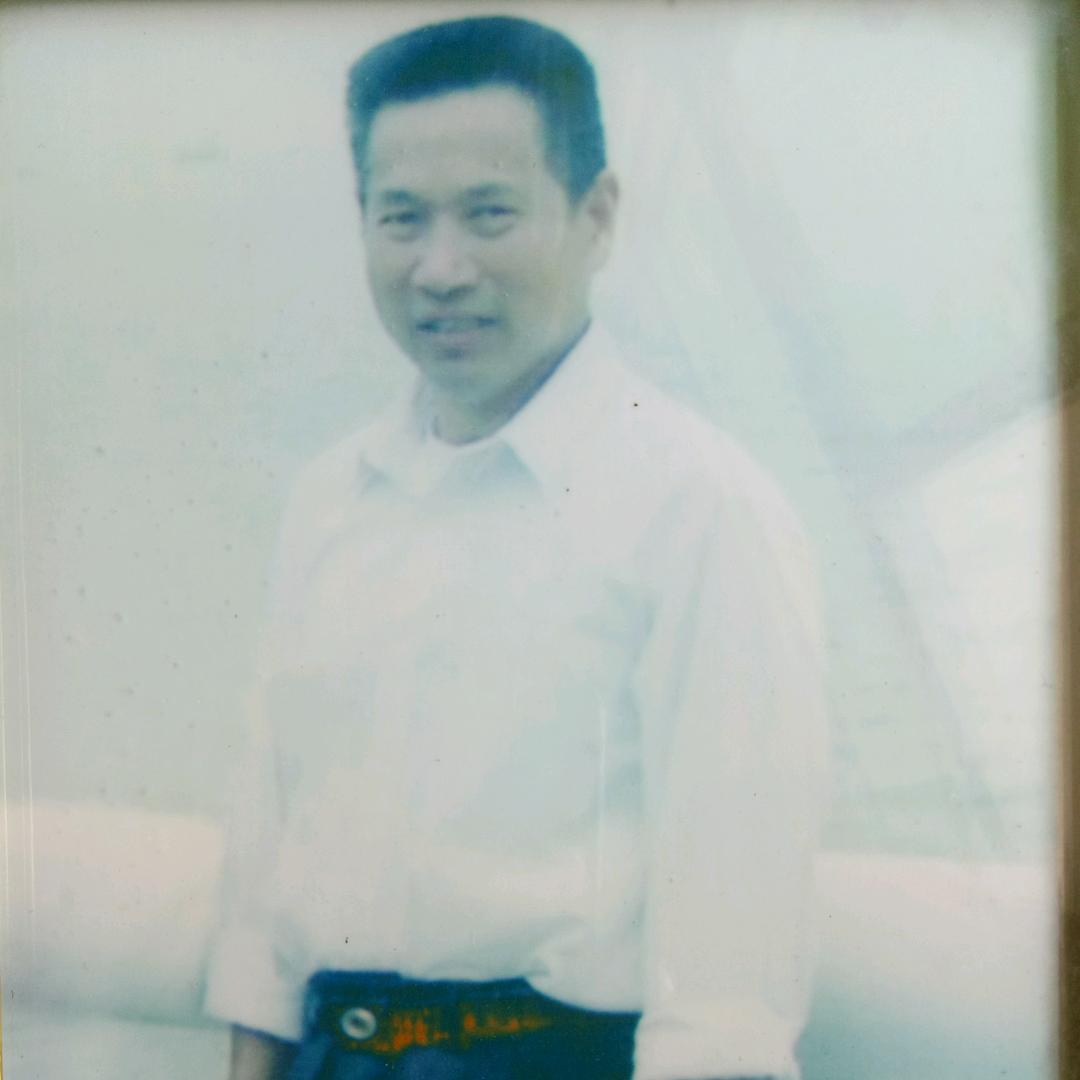 吴英成