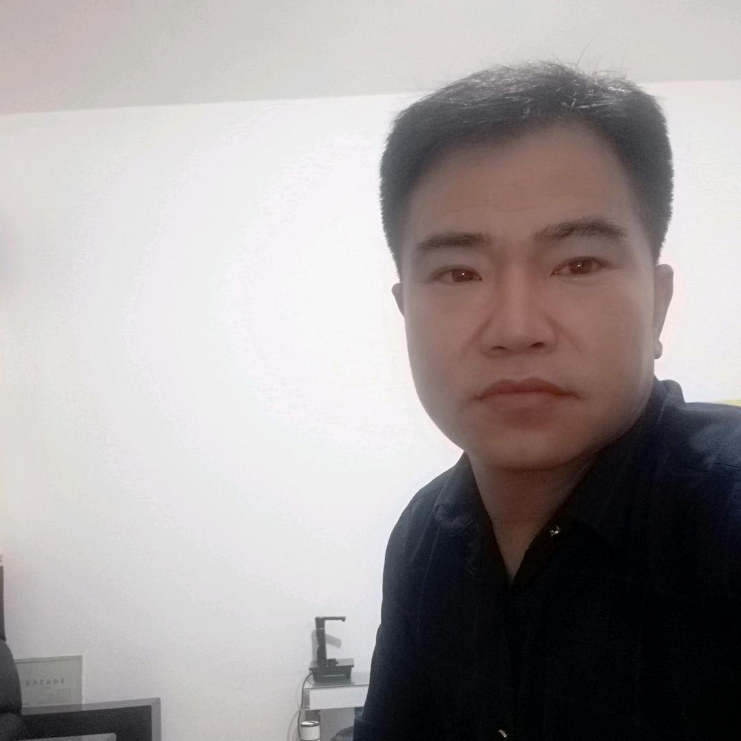 生活是美好的，挣钱是幸苦的，人生是幸福的