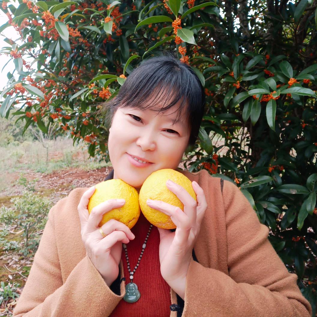 玲玲..😍