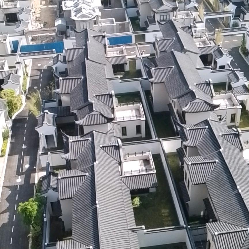 小哥