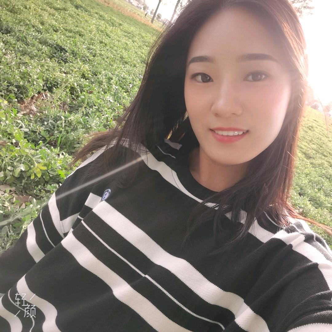 珠宝顾问王艳华