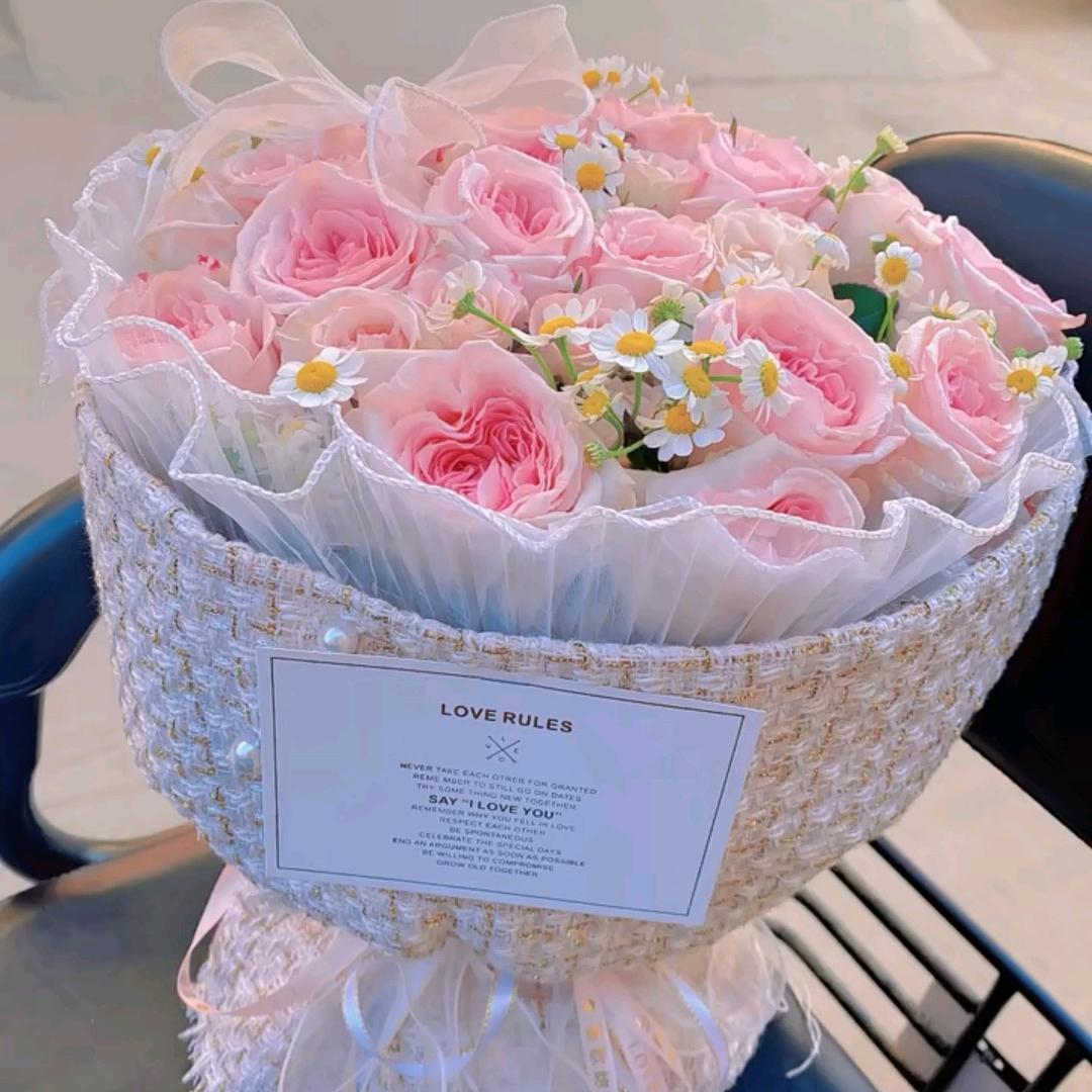 忆花谷鲜花气球